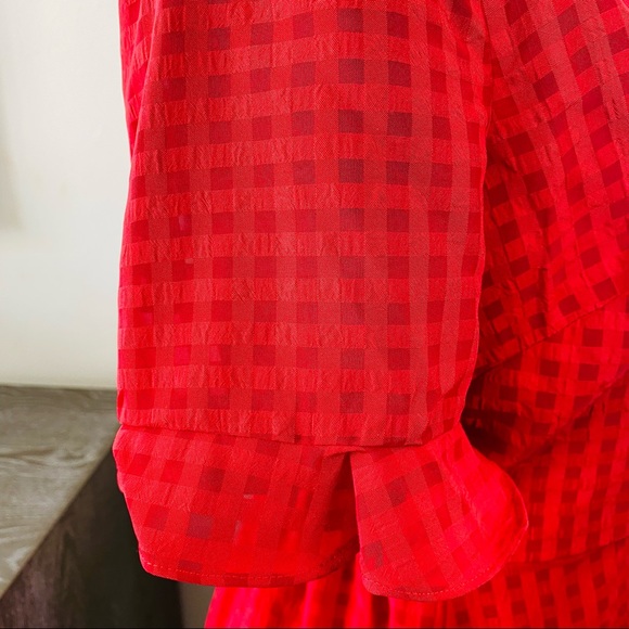 BCBGMAXAZRIA Ruffled V-Neck Cocktail Dress. XS. - Picture 4 of 5